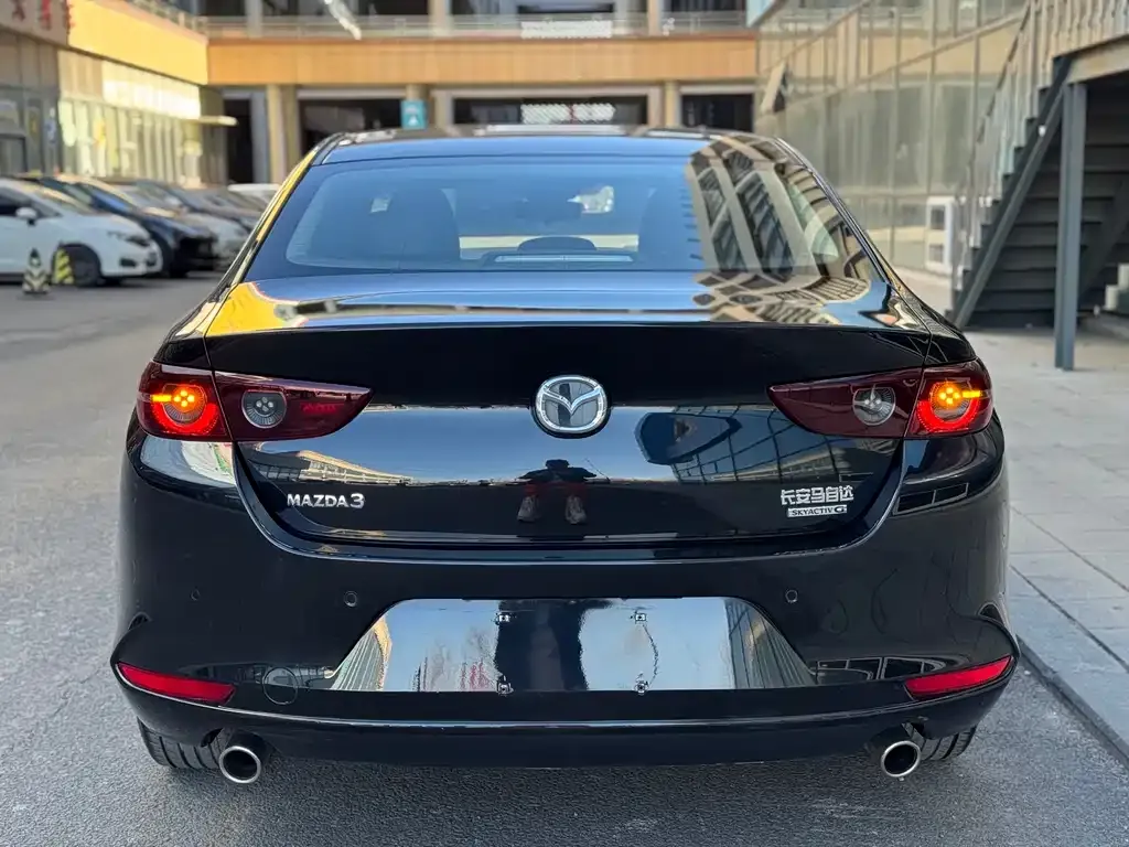 Mazda 3 Axela 2021 из CN, фото 9