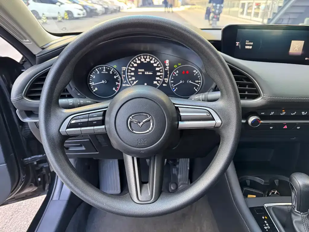 Mazda 3 Axela 2021 из CN, фото 3