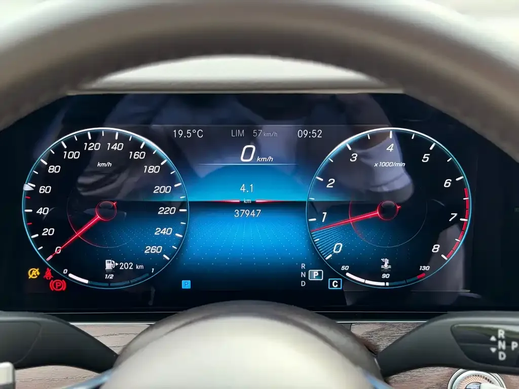 Mercedes-Benz E-Class 2022 из CN, фото 7
