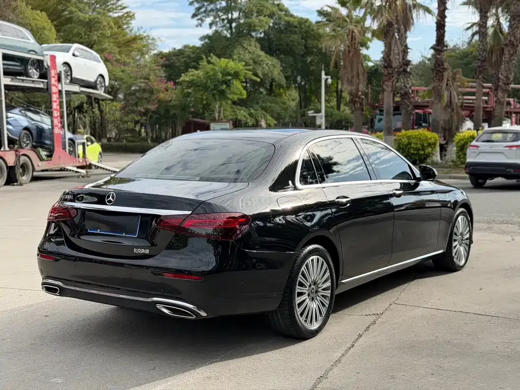 Mercedes-Benz E-Class 2022 из CN, фото 10