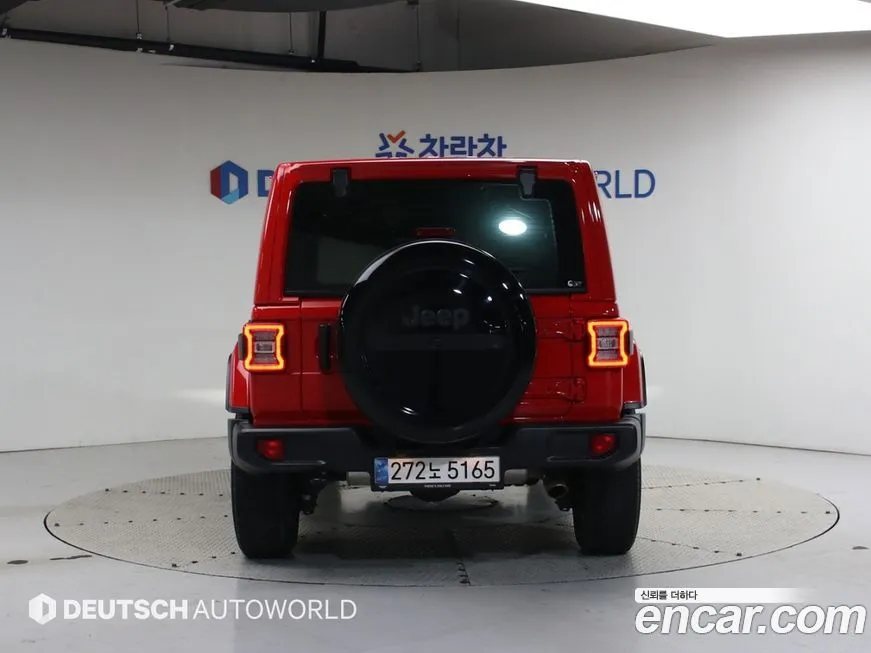Jeep Wrangler 2022 из KR, фото 9