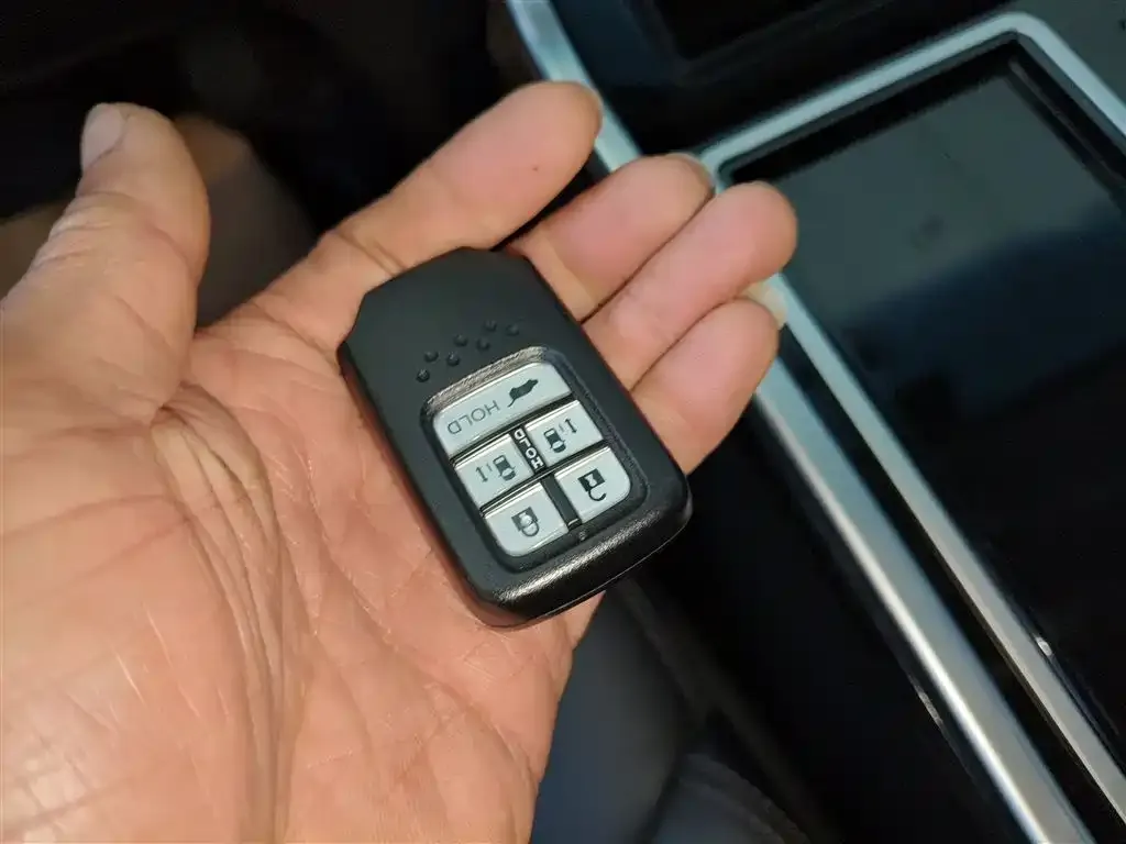 Honda Odyssey 2022 из CN, фото 2