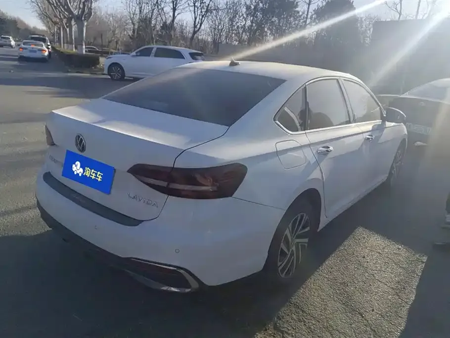 Volkswagen Lavida 2023 из CN, фото 3