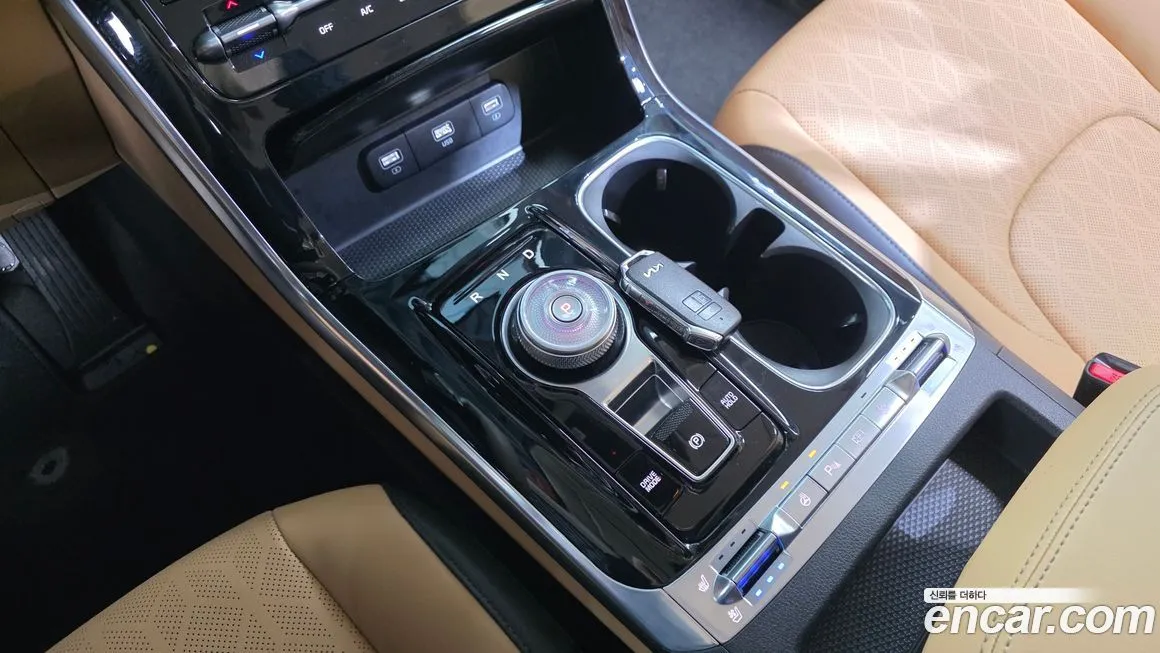 Kia Carnival 2023 из KR, фото 7