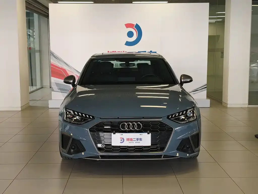 Audi A4L 2022 из CN, фото 7