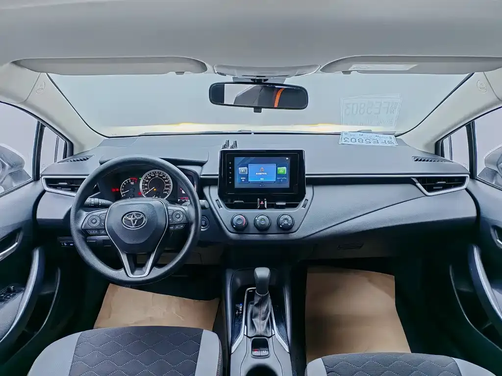Toyota Corolla 2024 из CN, фото 8