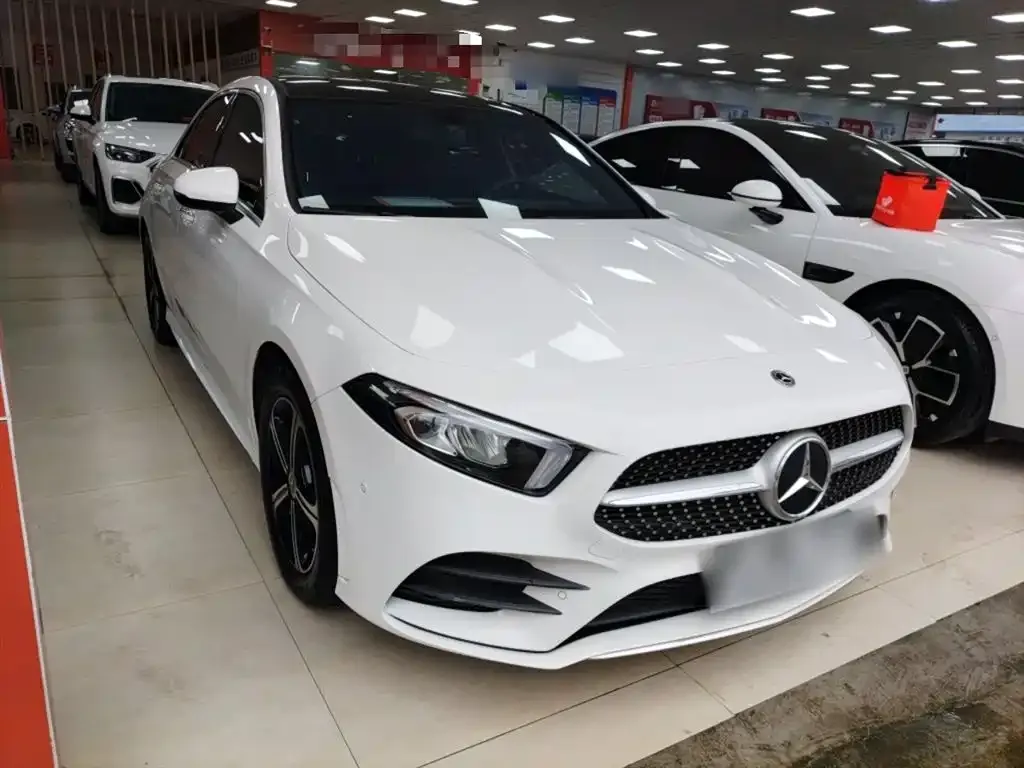 Mercedes-Benz A-Class 2023 из CN, фото 5