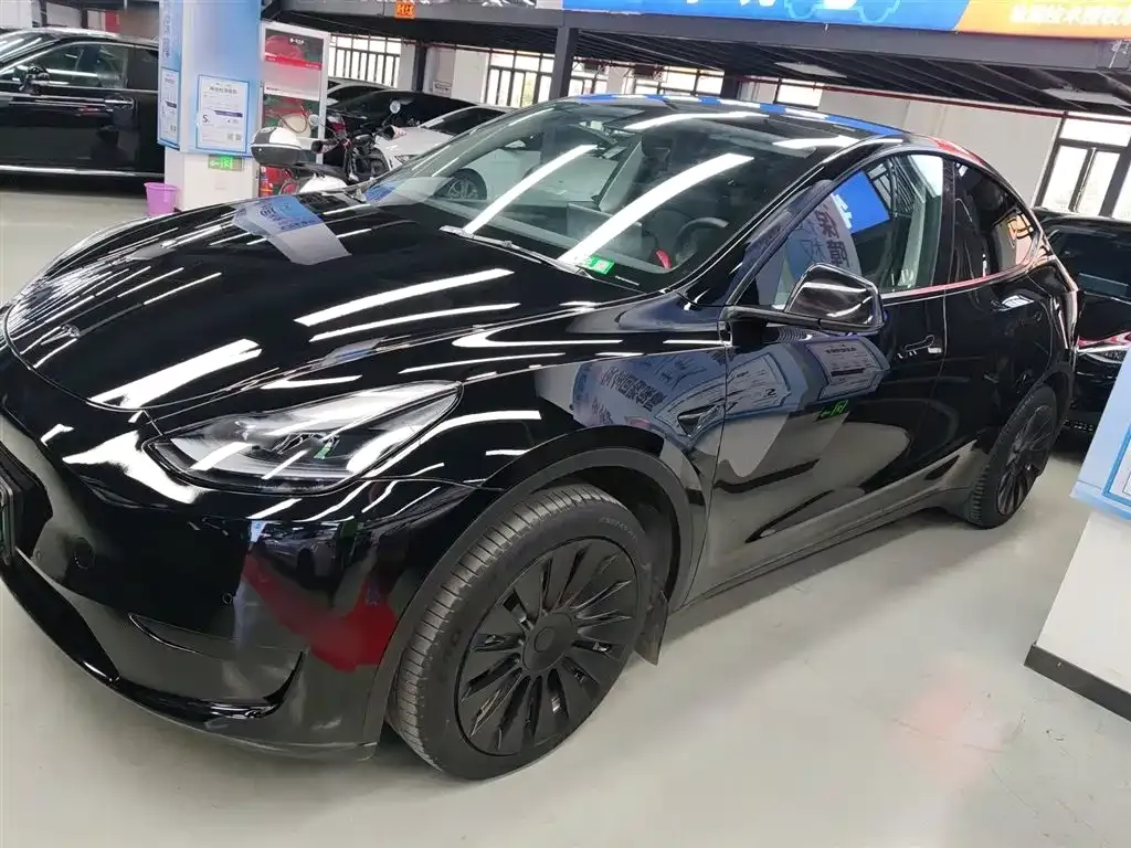 Tesla Model Y 2023 из CN, фото 9