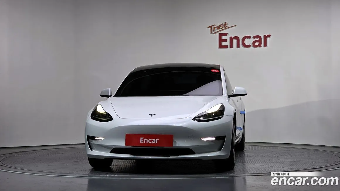 Tesla Model 3 2022 из KR, фото 2