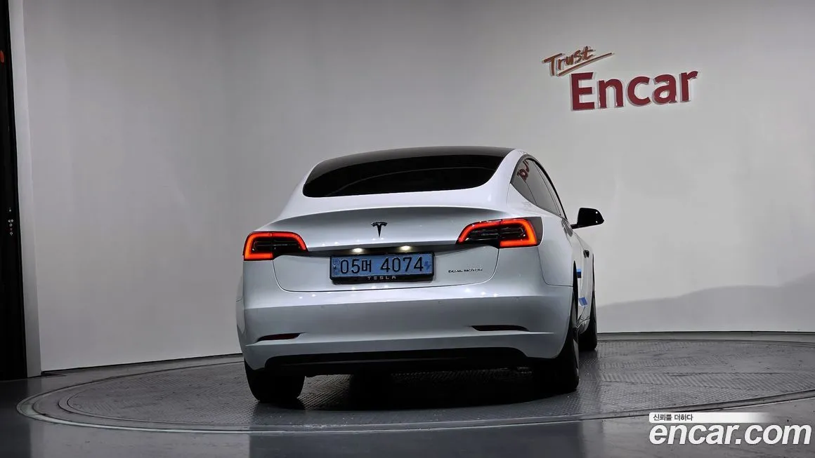 Tesla Model 3 2022 из KR, фото 3