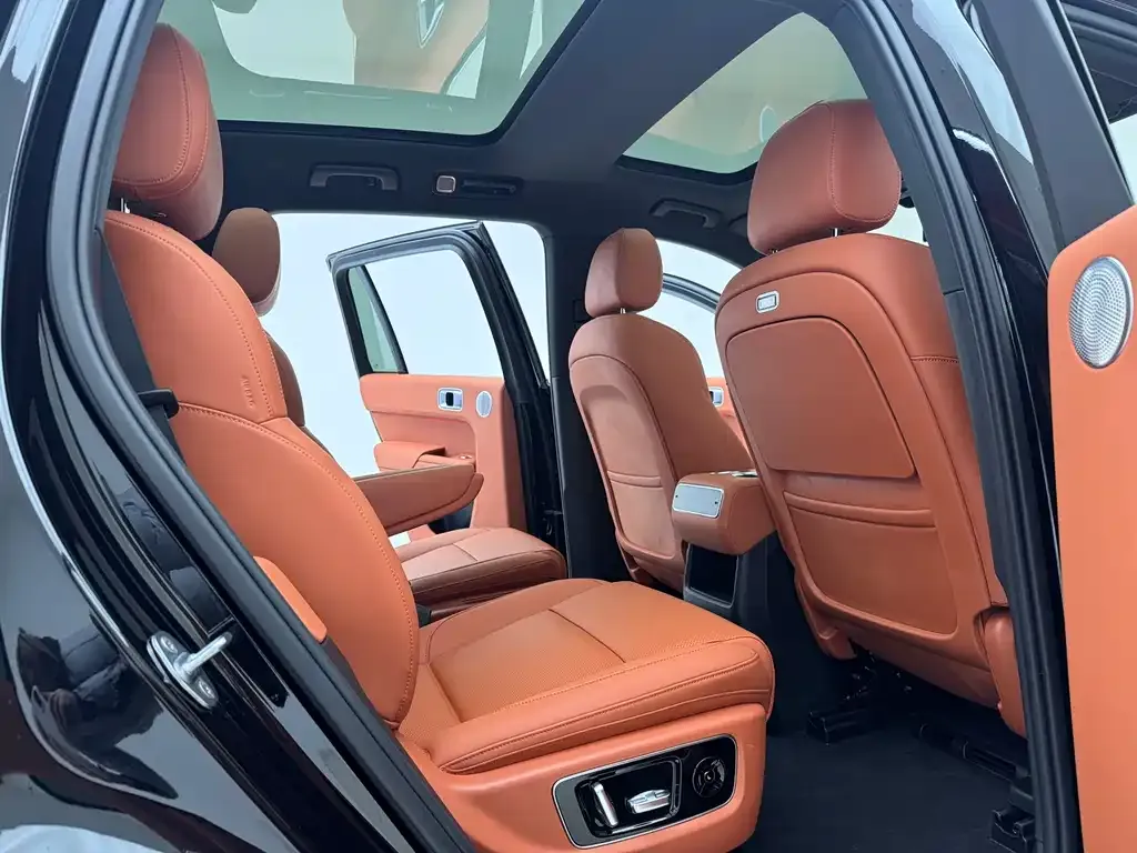 Li Auto L8 2025 из CN, фото 8