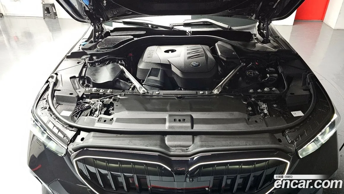 BMW 5-Series 2025 из KR, фото 6