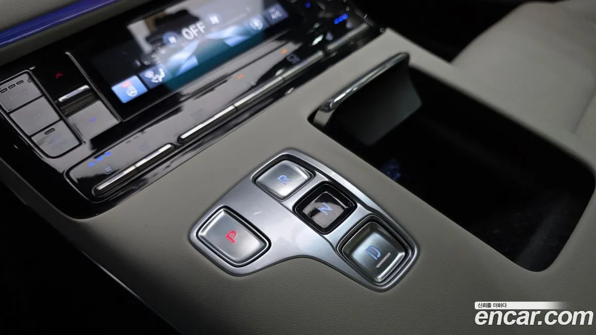 Hyundai Grandeur 2022 из KR, фото 3