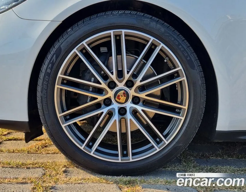 Porsche Panamera 2021 из KR, фото 9