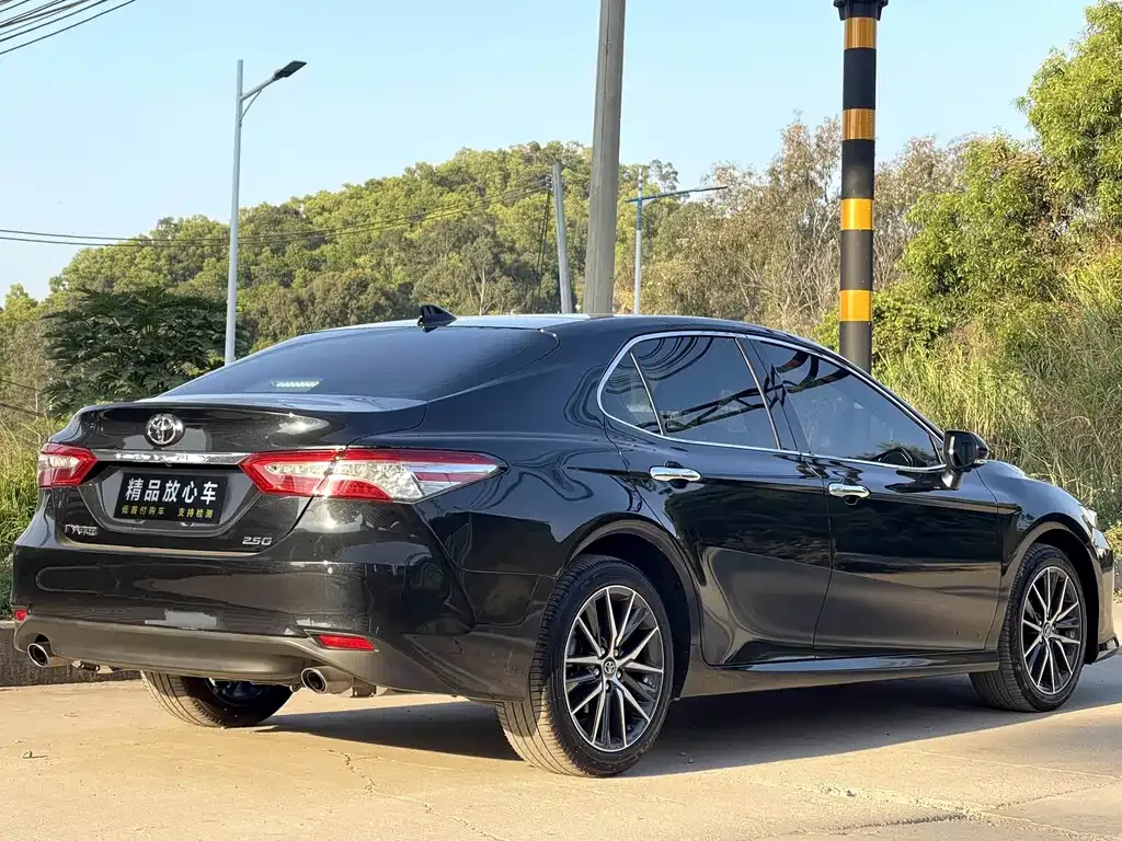 Toyota Camry 2022 из CN, фото 6