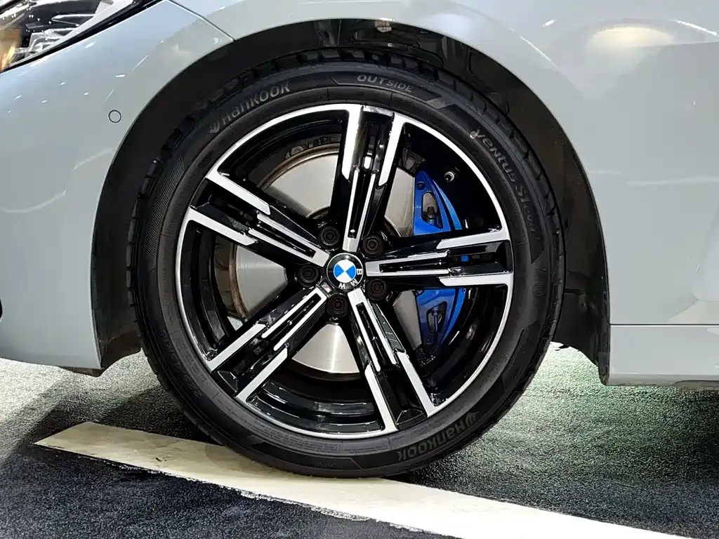 BMW 4 Series 2023 из CN, фото 8