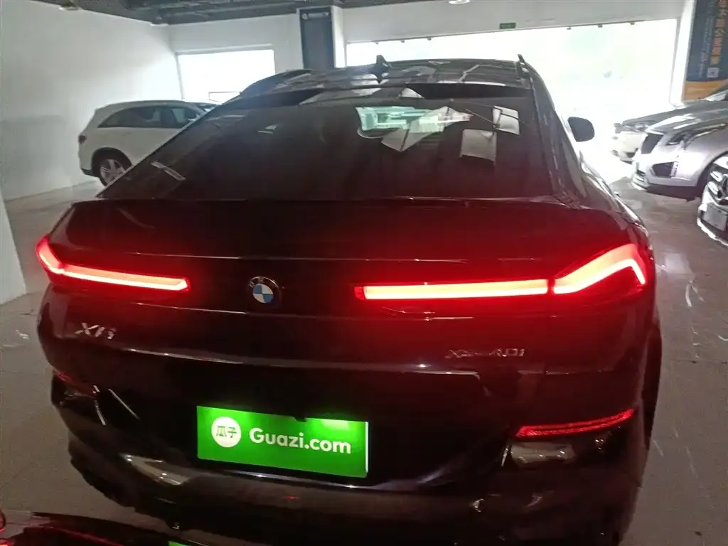 BMW X6 2023 из CN, фото 2