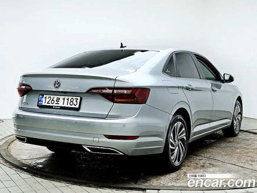 Volkswagen Jetta 2021 из KR, фото 3