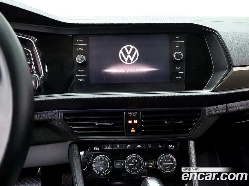 Volkswagen Jetta 2021 из KR, фото 2