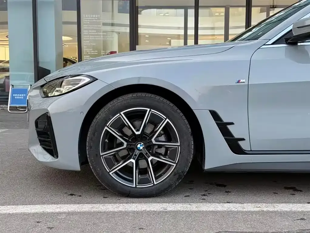 BMW 4 Series 2024 из CN, фото 8