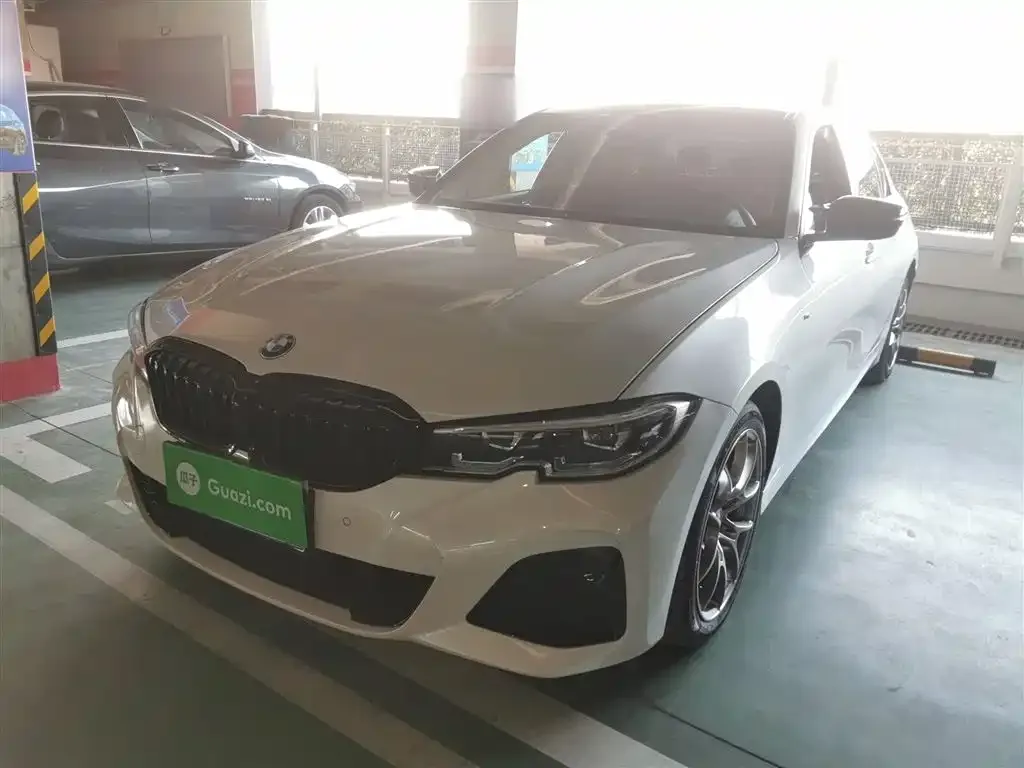 BMW 3 Series 2022 из CN, фото 3