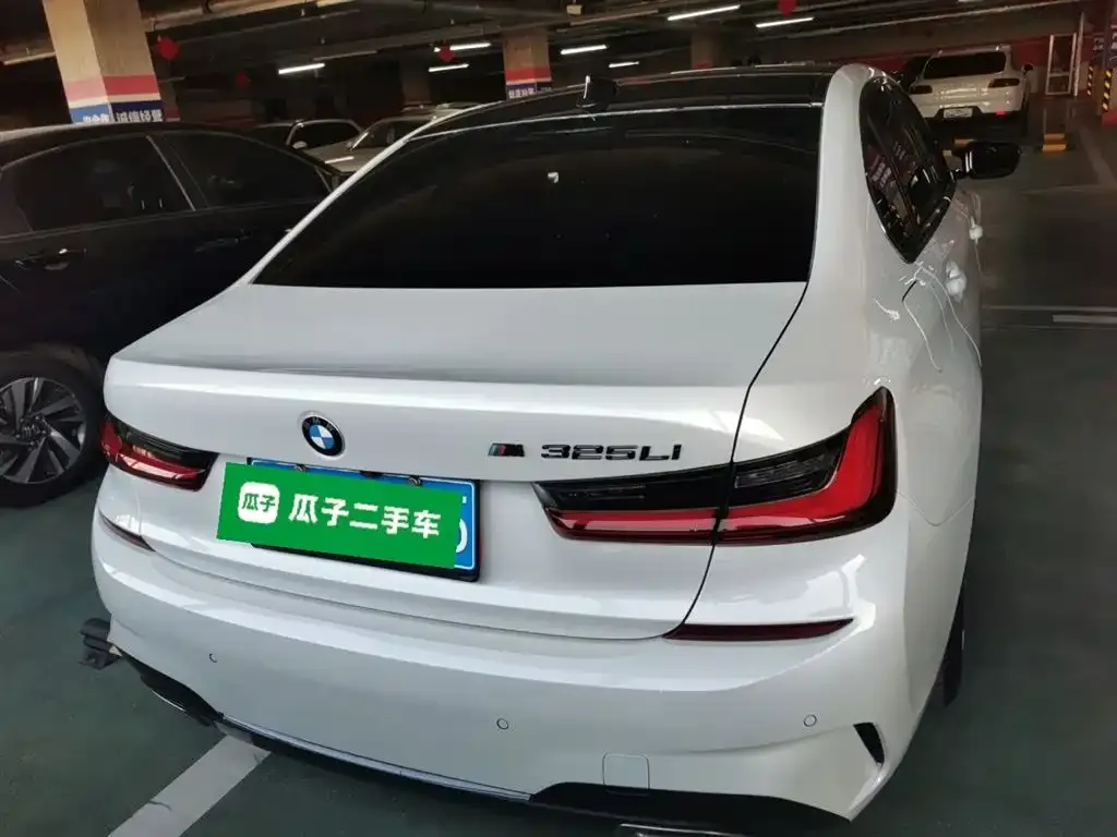BMW 3 Series 2022 из CN, фото 8