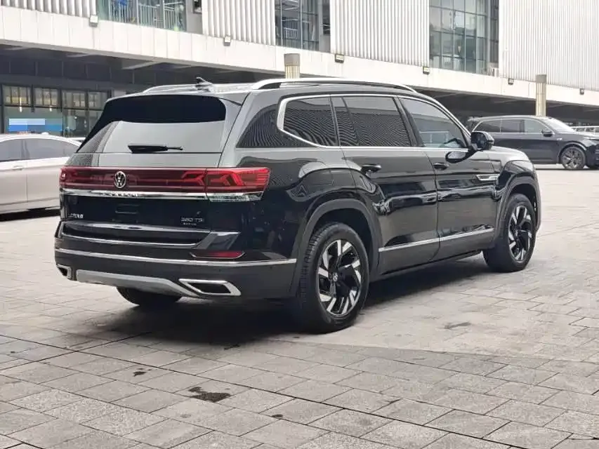 Volkswagen Teramont 2021 из CN, фото 9