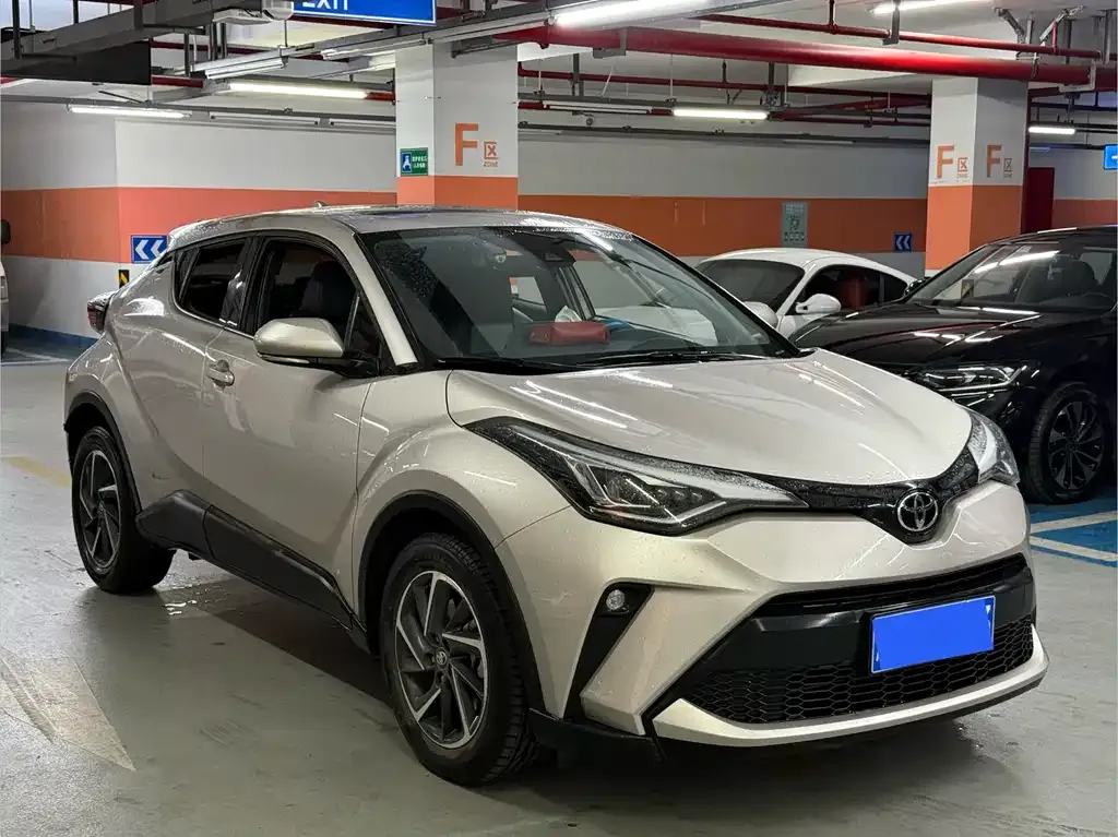 Toyota C-HR 2022 из CN, фото 8