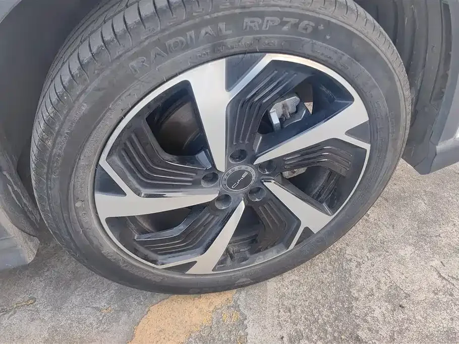 BYD Seal 05 DM-i — фото 9