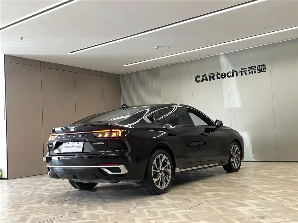 Ford Mondeo 2023 из CN, фото 5