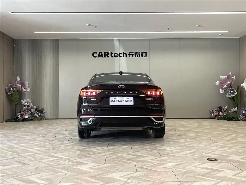 Ford Mondeo 2023 из CN, фото 6