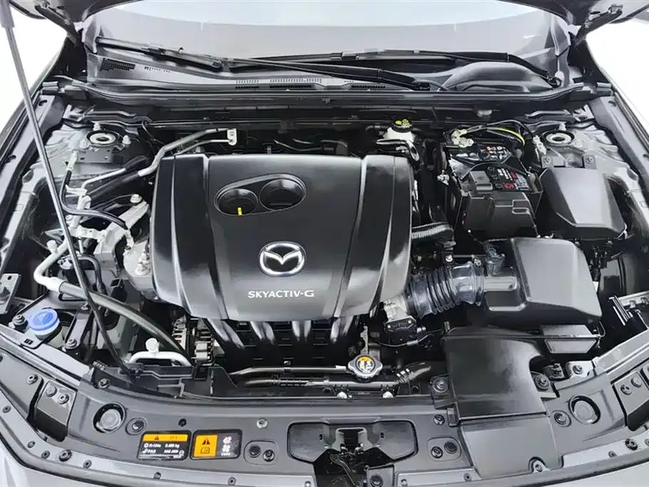 Mazda 3 Axela 2023 из CN, фото 10