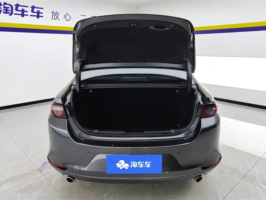 Mazda 3 Axela 2023 из CN, фото 4