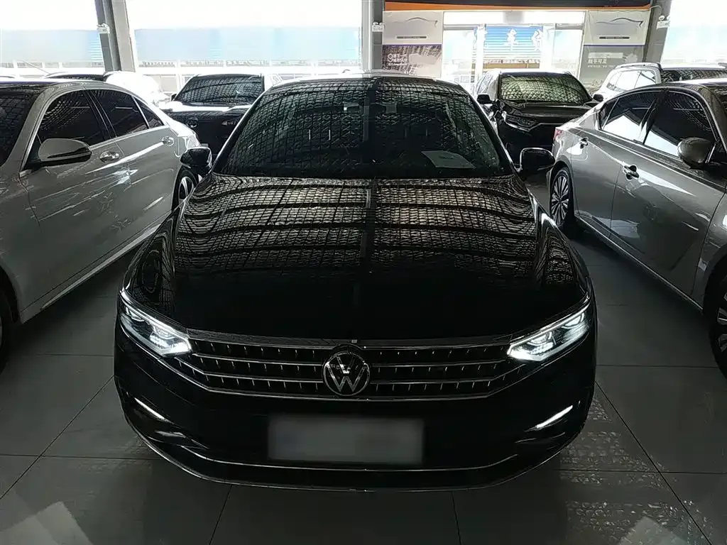 Volkswagen Magotan 2021 из CN, фото 3