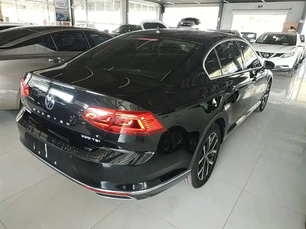 Volkswagen Magotan 2021 из CN, фото 7