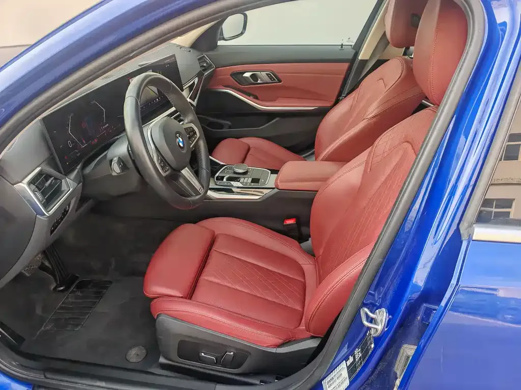 BMW 3 Series 2023 из CN, фото 8
