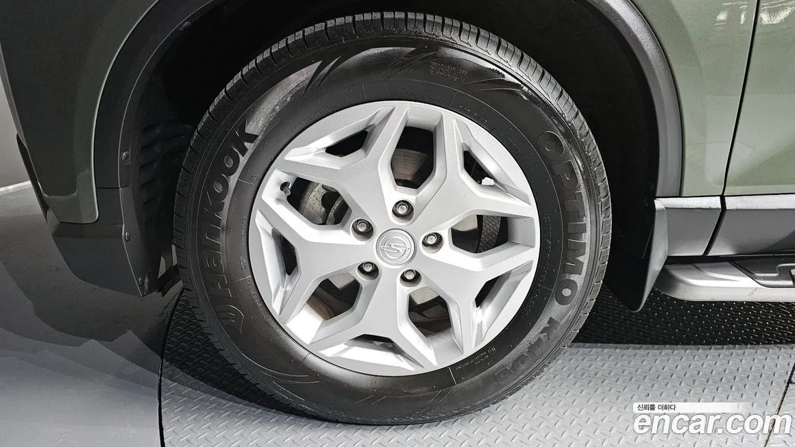 KG Mobility (Ssangyong) Rexton — фото 10