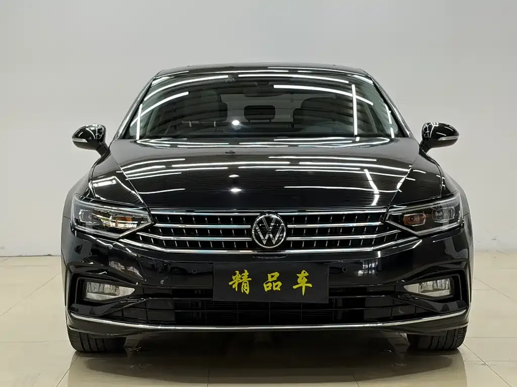 Volkswagen Magotan 2023 из CN, фото 2
