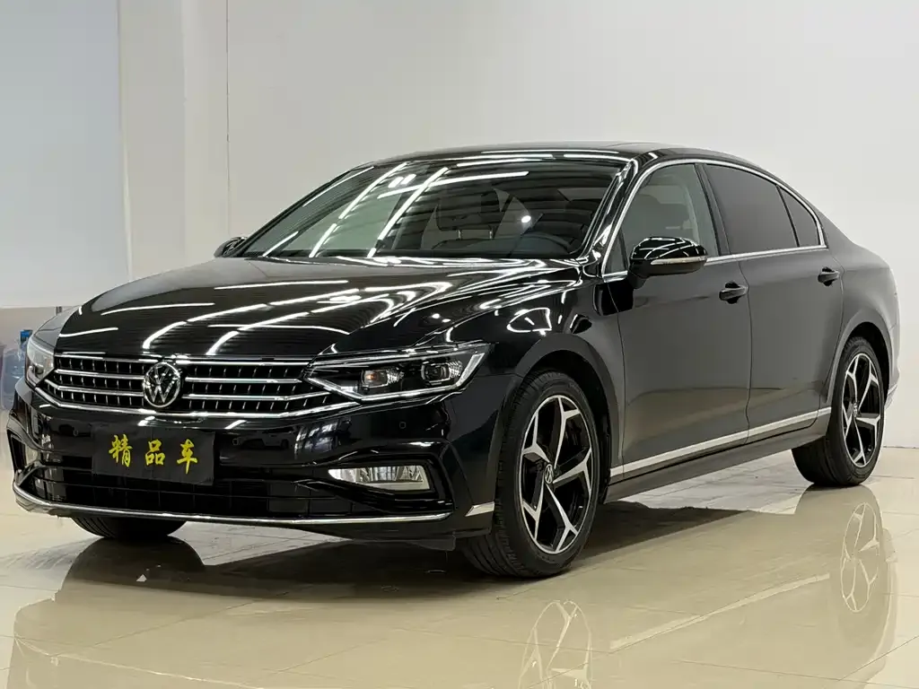 Volkswagen Magotan 2023 из CN, фото 3