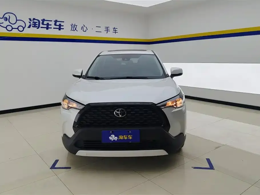 Toyota Corolla Cross 2023 из CN, фото 9