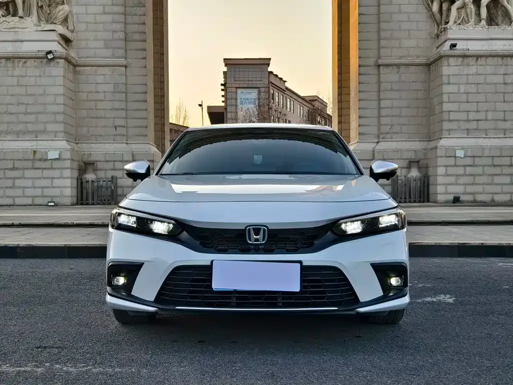 Honda Civic 2023 из CN, фото 9