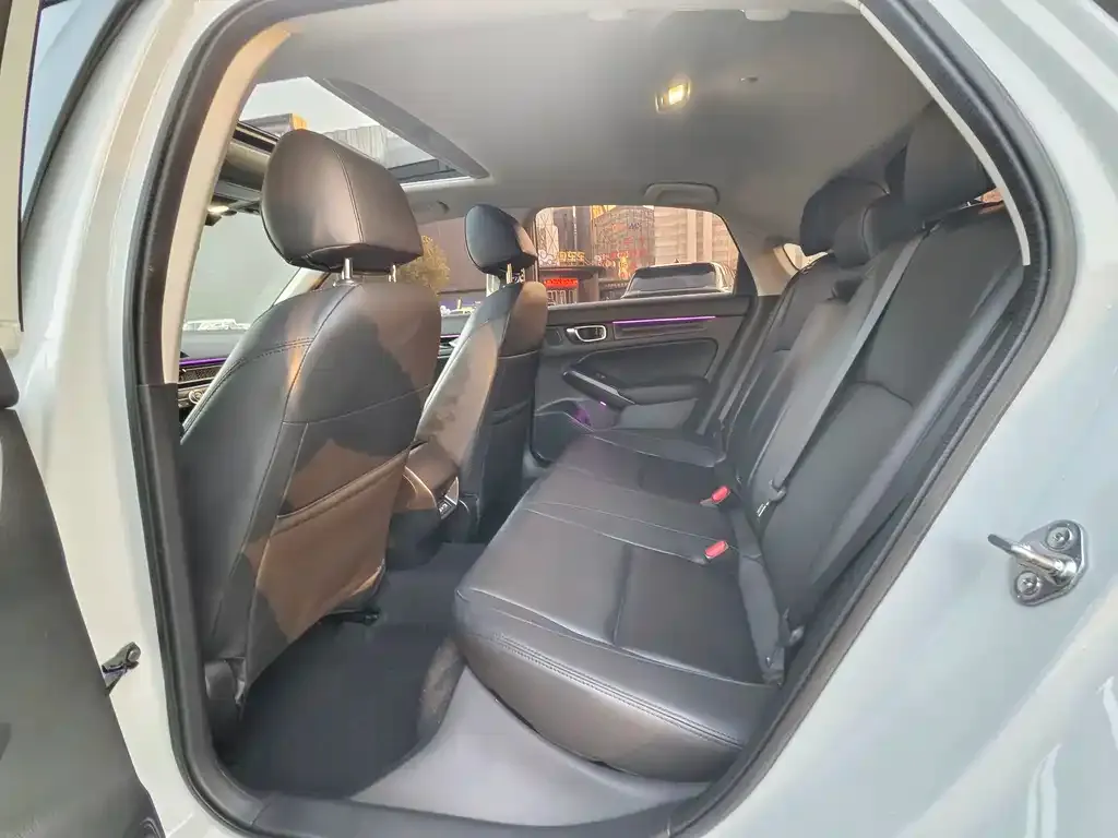 Honda Civic 2023 из CN, фото 3