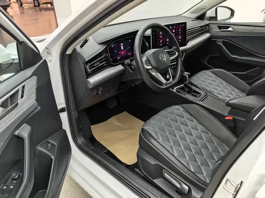 Volkswagen Sagitar 2023 из CN, фото 6