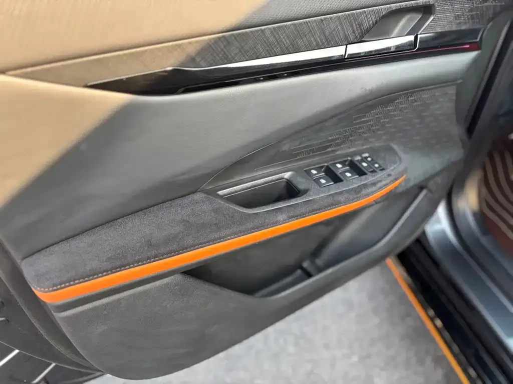 Changan UNI-V 2022 из CN, фото 3