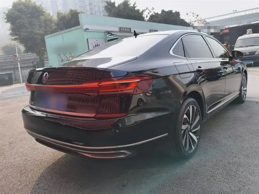 Volkswagen Passat 2022 из CN, фото 7