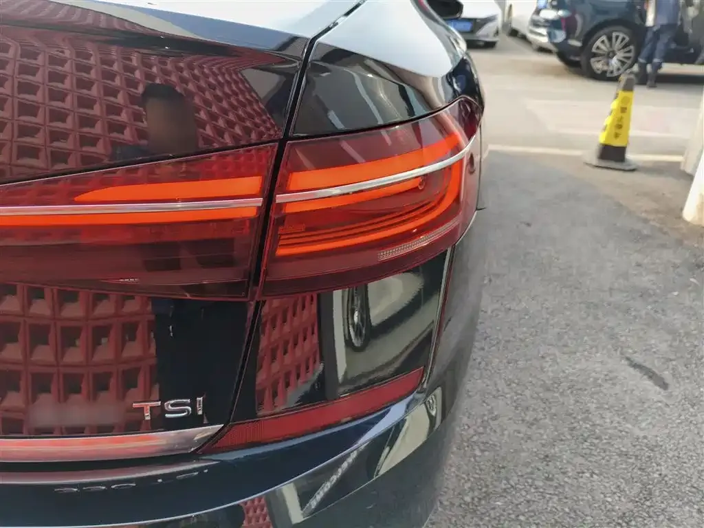 Volkswagen Passat 2022 из CN, фото 6