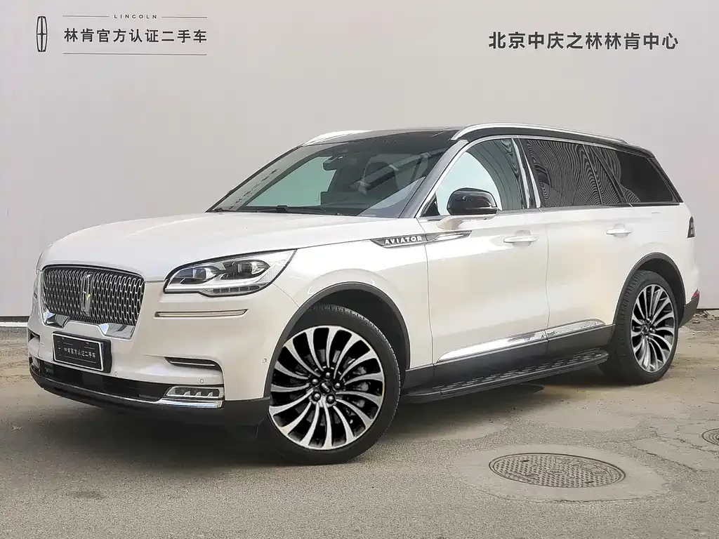 Lincoln Aviator 2023 из CN, фото 1