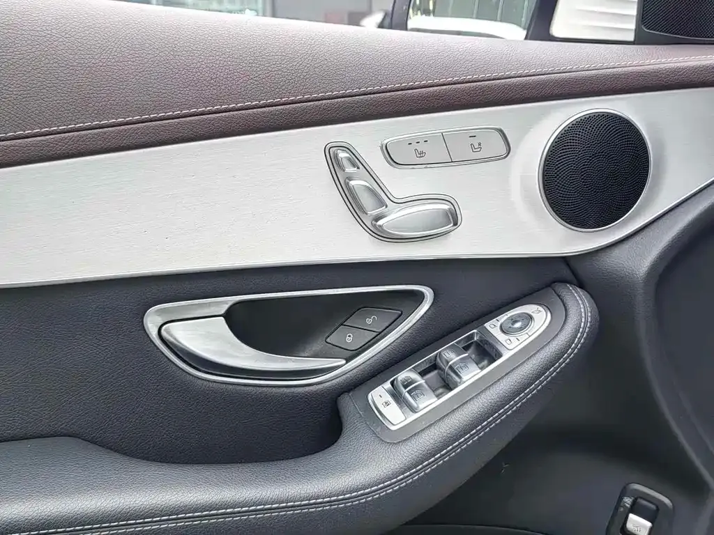Mercedes-Benz GLC 2021 из CN, фото 2