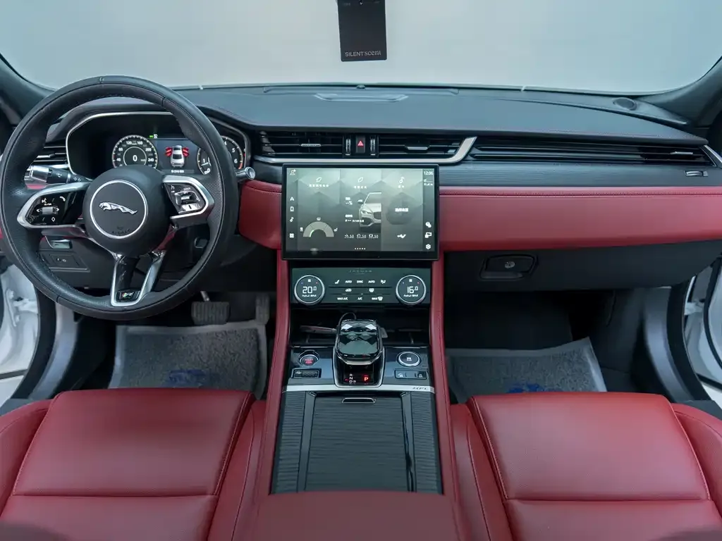 Jaguar XFL 2023 из CN, фото 8