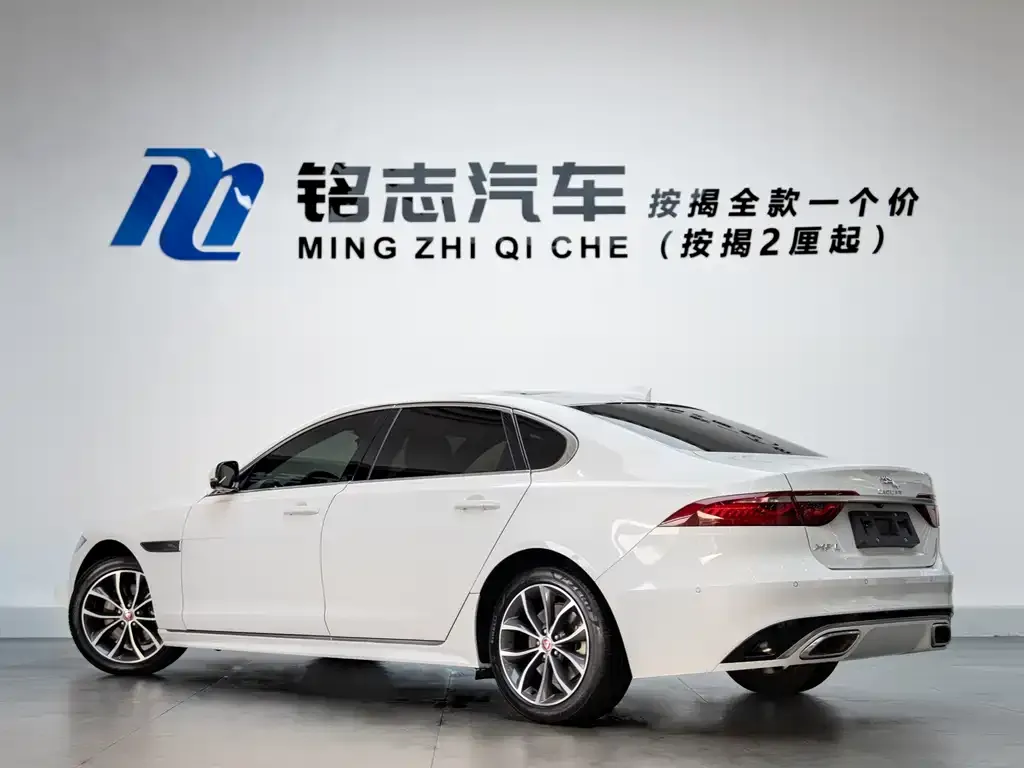 Jaguar XFL 2023 из CN, фото 10